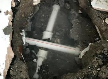 开江阳台漏水维修公司为您分享楼上楼下漏水怎么处理
